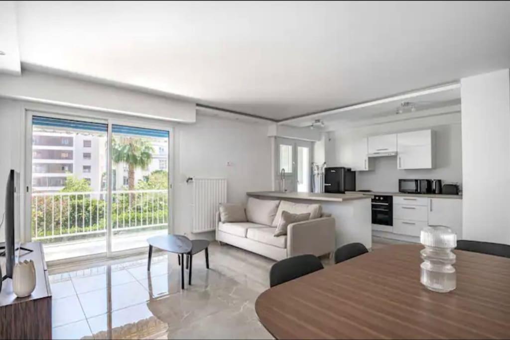 Appartement Centre Cannes Avec Parking Prive Gratuit Sur Place Екстериор снимка