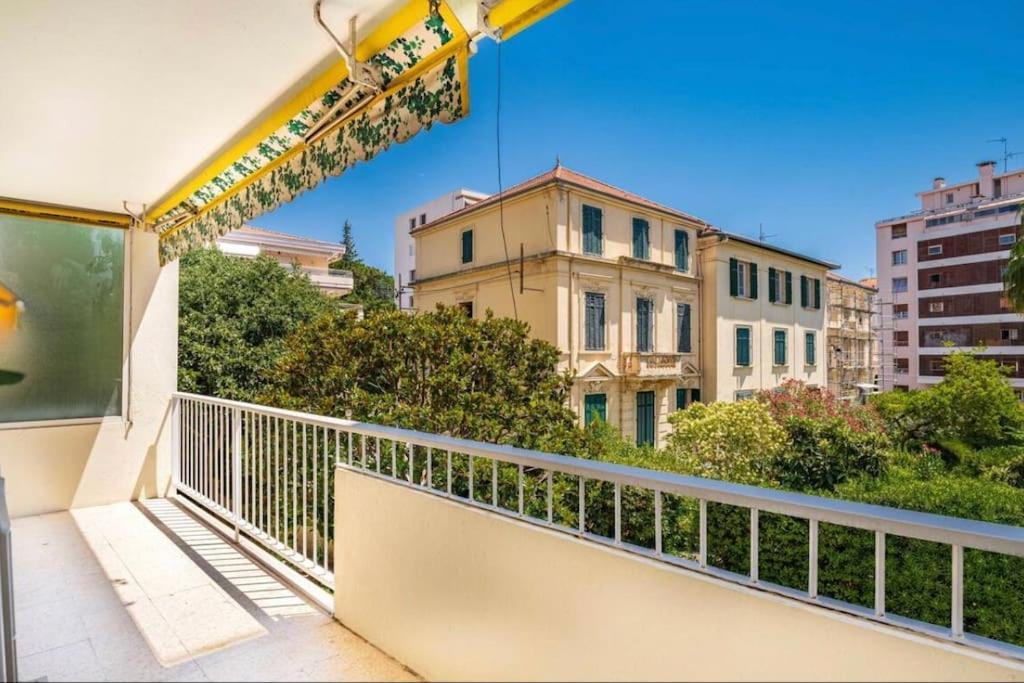Appartement Centre Cannes Avec Parking Prive Gratuit Sur Place Екстериор снимка